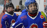 VÍKEND: Debut benjamínků, domácí duely žáků a těžké boje dorostu venku