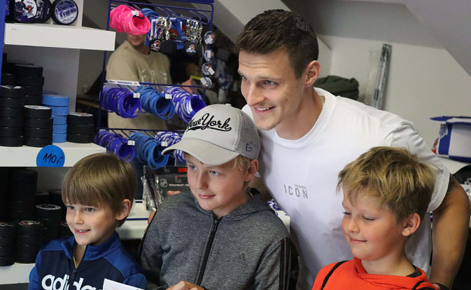 Dominik Kubalík si návštěvu v Táboře užil. Klobouk dolů, bylo to super, prohlásil