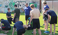 Vyrovnané duely s nejsilnějšími, hráči v nároďáku. Tým šlapal, těší kouče dorostu Milana Dančišina